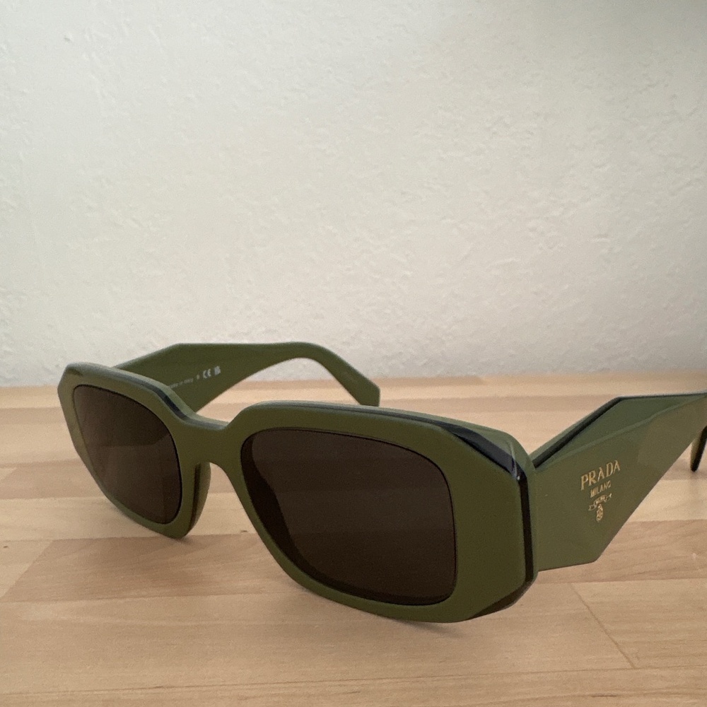 Prada PR 17WS Sunglasses